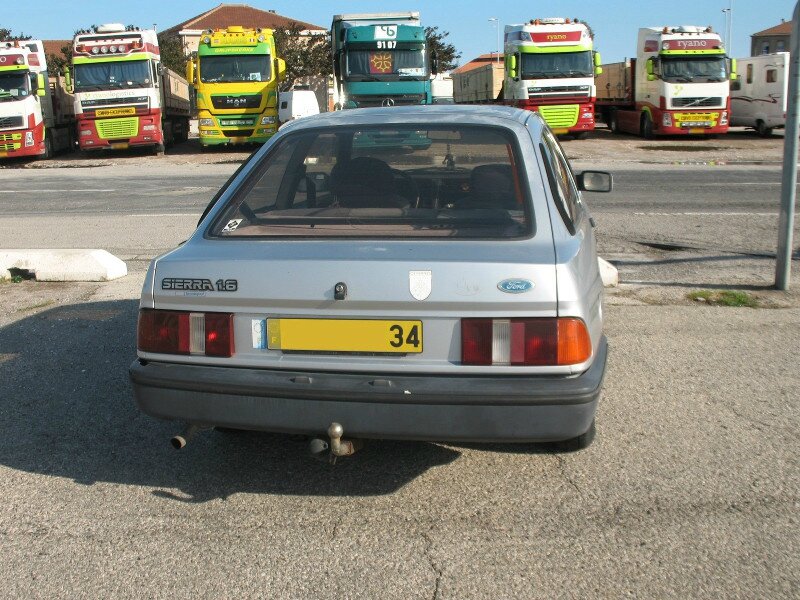 FordSierra1l6-3par