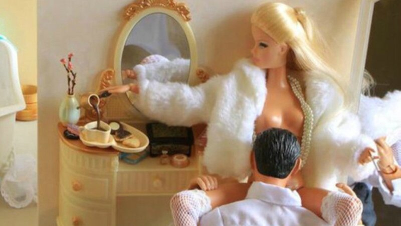Ken-Loves-Barbie-Galore-Mag-1024x578