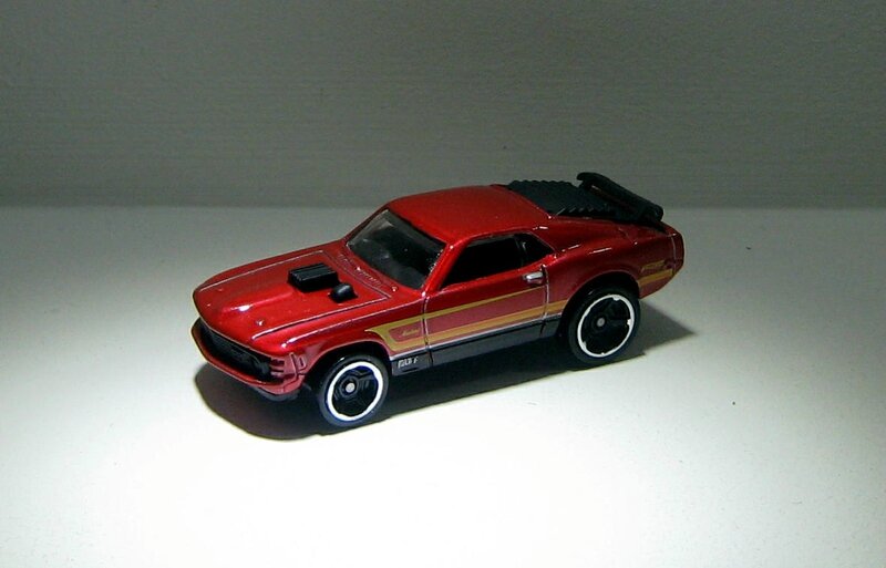 Ford mustang mach 1 (Hotwheels 2012) 01