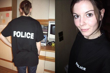 moi_et_le_T_shirt_Police