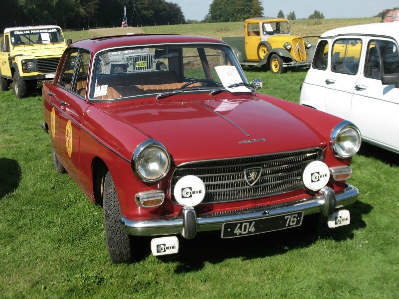 Peugeot404av