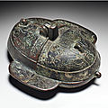 A small <b>bronze</b> <b>oval</b> <b>oil</b> <b>lamp</b>, Han dynasty (206 BC - AD 220)