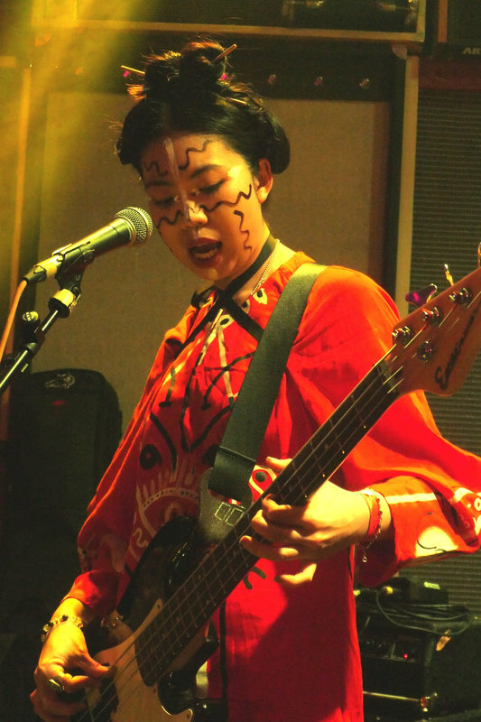 2022 11 17 Kuunatic Supersonic Records (15)
