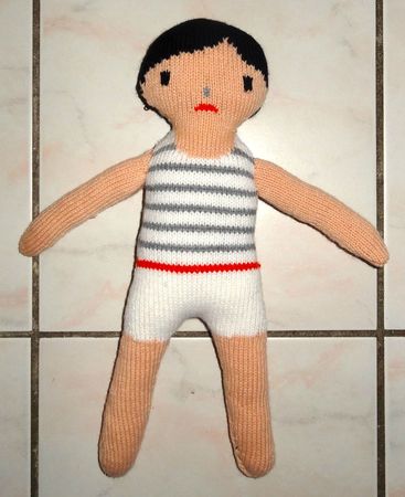 poupée tricot