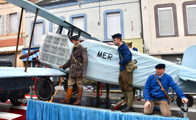 CAVALCADE 2022 THIÉRACHE HISTOIRE VIVANTE BIPLAN