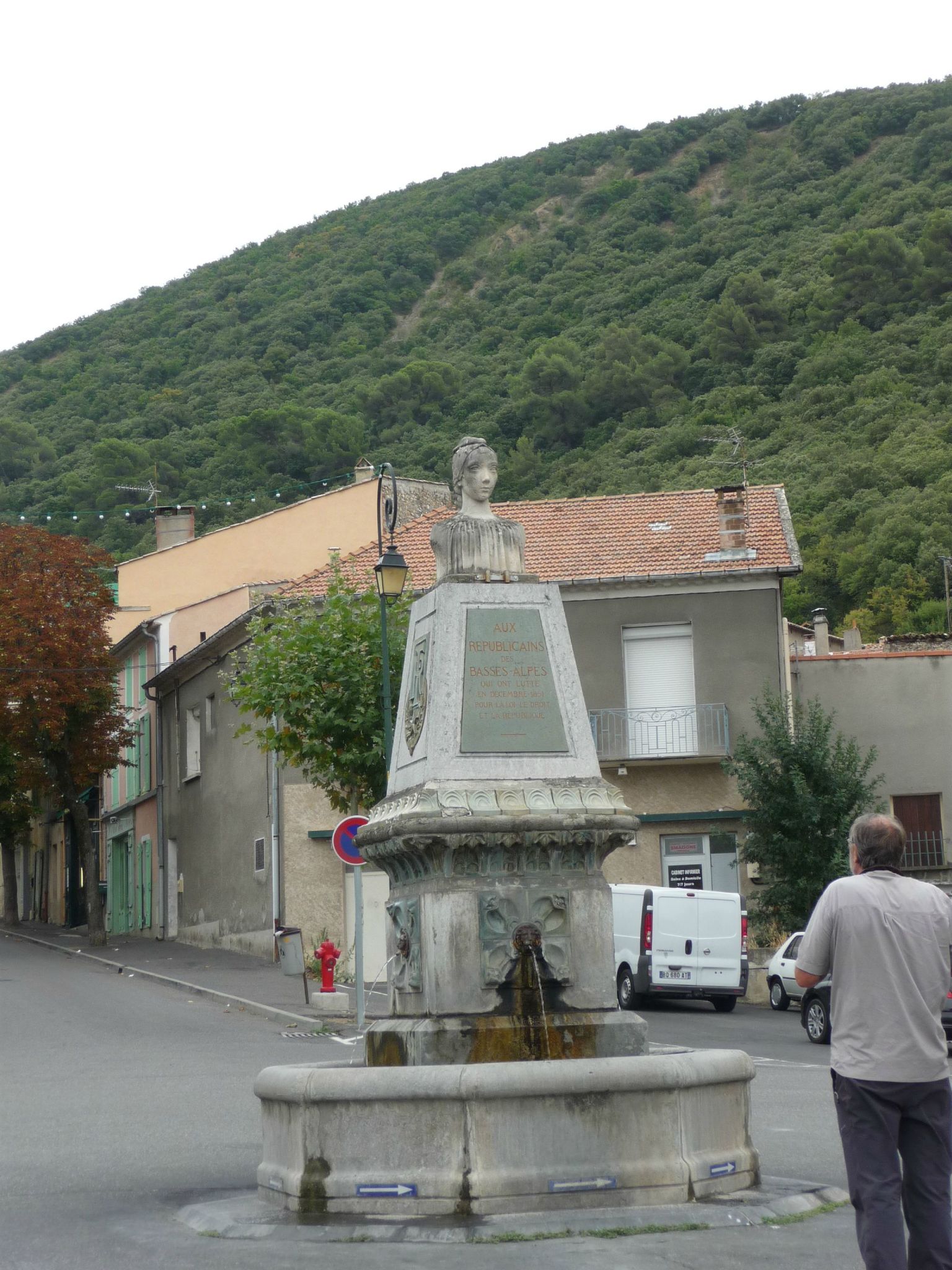 aux républcains des basses alpes