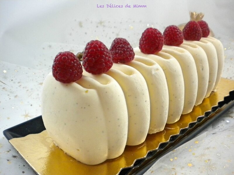 BûchedeNoëlvanille-framboises