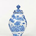 Phoenix Art Museum purchases large early 17th century Dutch Delft Vase and Cover from Aronson Antiquairs