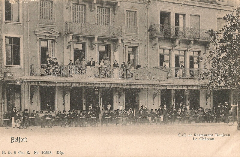 Belfort CPA Fbg Montbéliard n°4 Café Danjean Façade