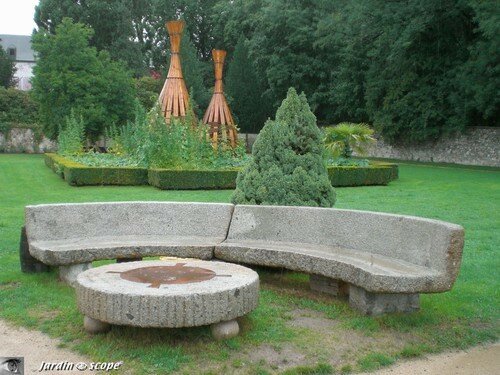 Banc quart de cercle à Wesserling (68)
