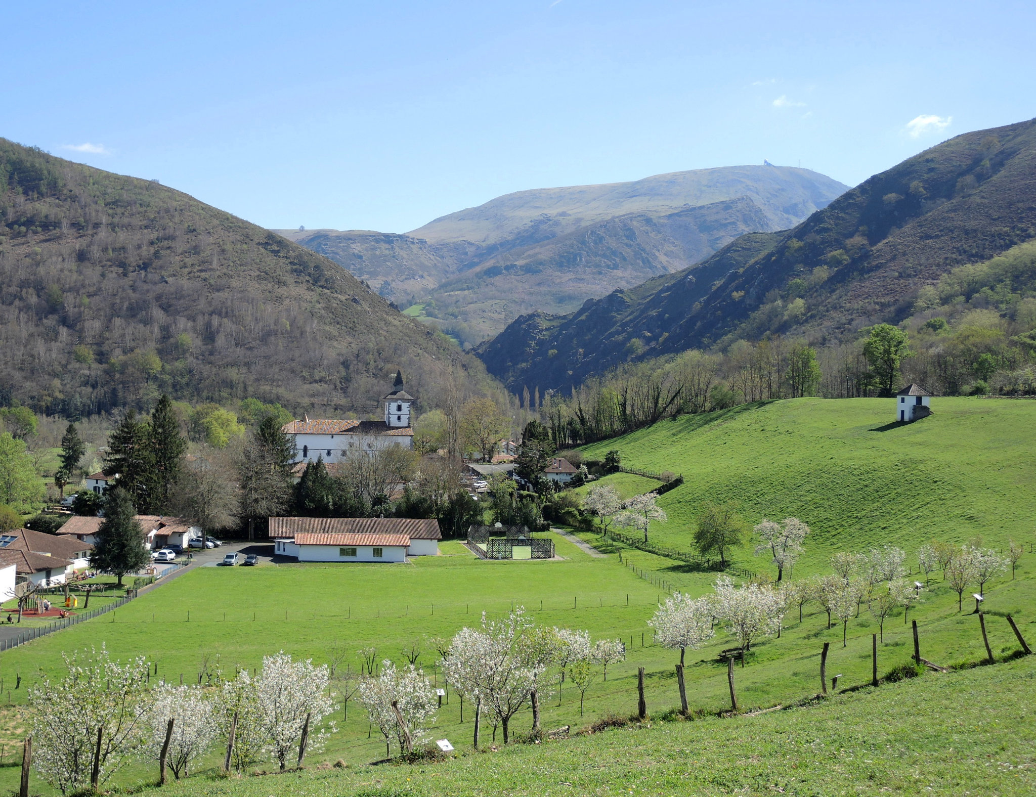 Itxassou, panorama (64)