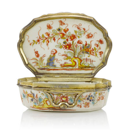 A_Saint_Cloud_silver_mounted_snuff_box__circa_17301