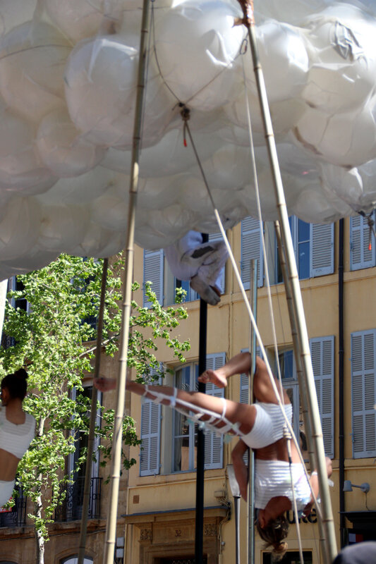 carnaval_aix_pole_dance
