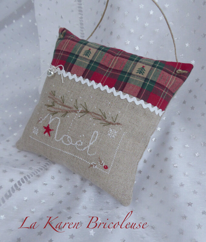 coussin-noel-a