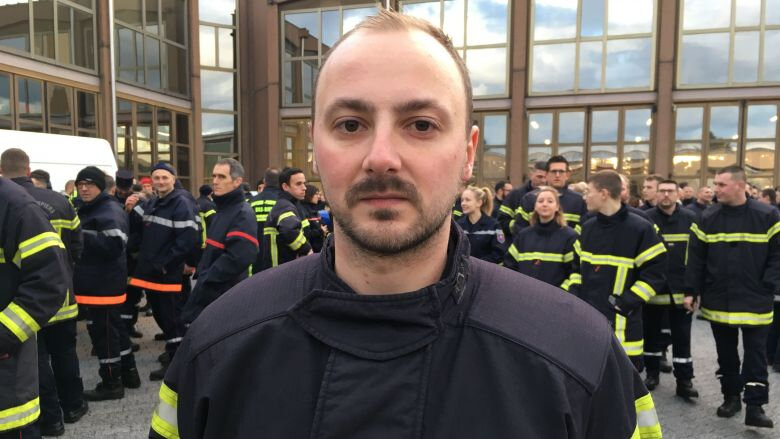 800 pompiers 2
