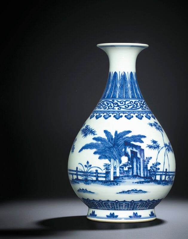 2014_HGK_03322_3476_000(a_fine_ming-style_blue_and_white_pear-shaped_vase_yuhuchunping_daoguan)