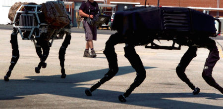 Big_dog_military_robots_1
