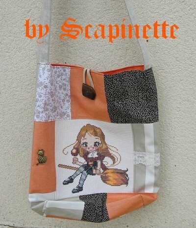 Petite sorcière by Scapinette