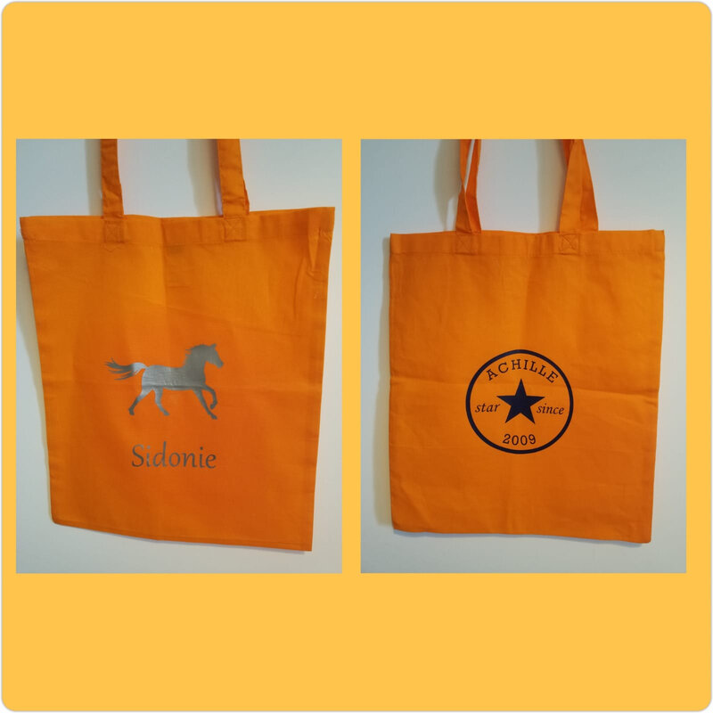 Tote bag