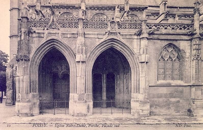 POISSY Egllise notre Dame le porche
