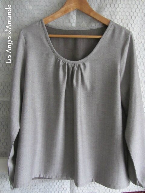 blouse chevrons1