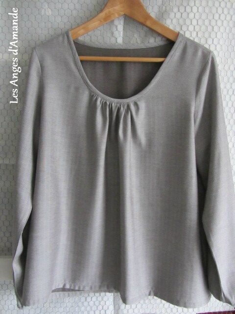 blouse chevrons1