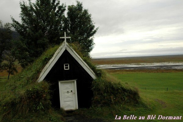 La chapelle de Nupsstadur (17ème s.).