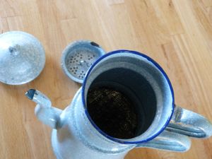 CAFETIERE EMAILLEE (5)