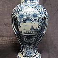 Vase Delft XVIIIème LPK Lampetkan 18th Delft blue & white vase