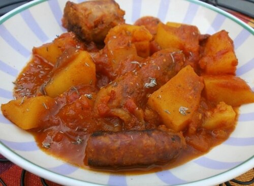 saucisses et pommes de terre en rougail (2)