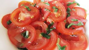 salade tomates marinées ail des ours s2