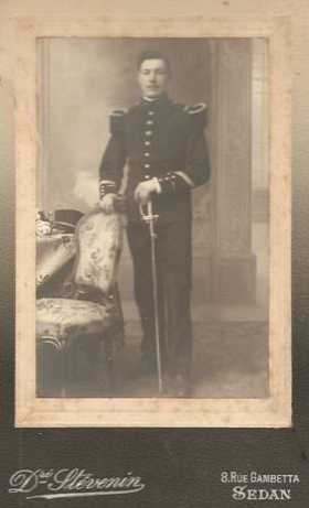 Sergent inconnu vers 1890