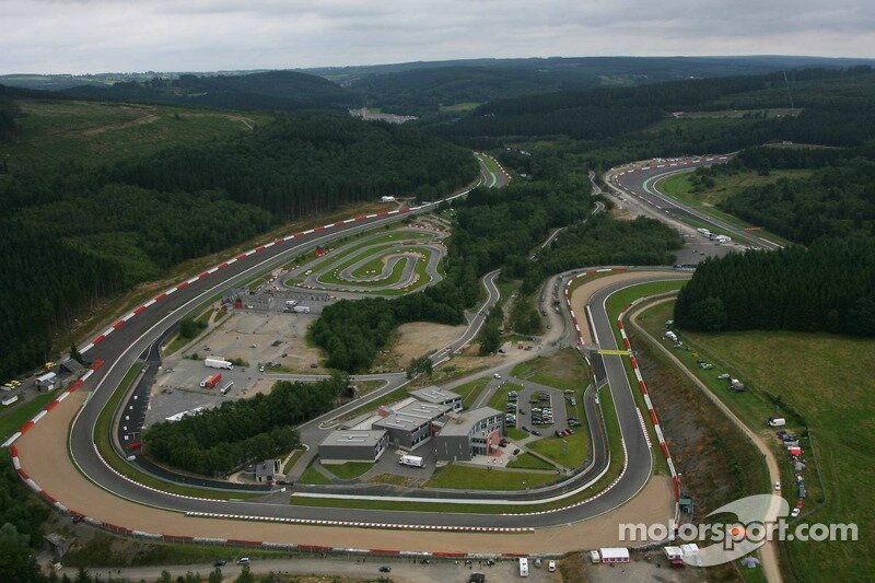 bss-spa-24-2008-aerial-view-of-spa-francorchamps-on-sunday