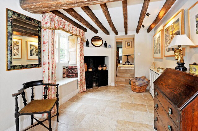 Chippenham-Wiltshire-House-Hallway