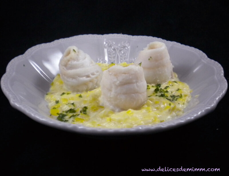 Roulades de filets de sole à la fondue de poireaux
