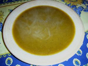 Soupe_potiron_carotte_fumante