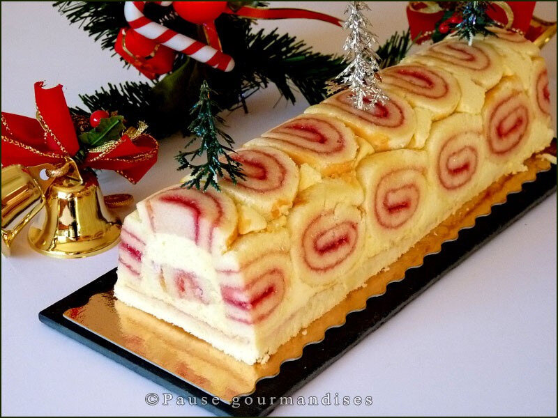Bûche Royale coco et groseille (55)