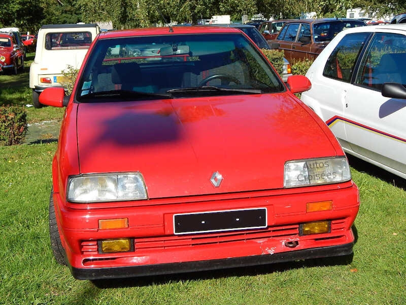 Renault19-16sav