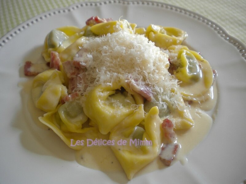 Tortellini, sauce crémeuse à la pancetta