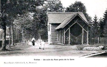 TRELON_Parc_pr_s_de_la_Gare