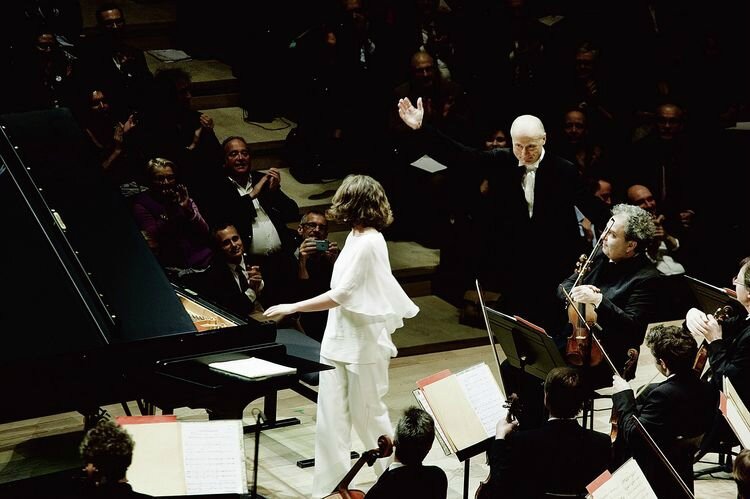 708737-philharmonie-paris
