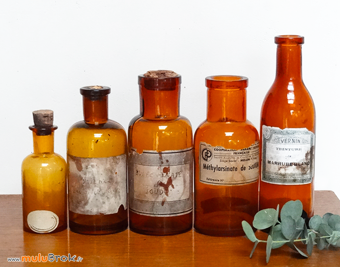ANCIENS-FLACONS-PHARMACIE-apothicaire-muluBrok