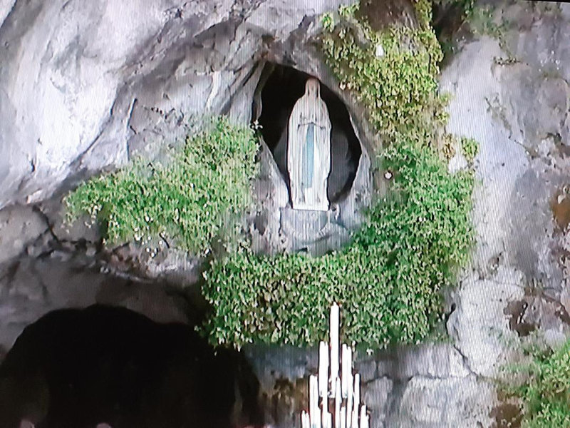 Vierge Lourdes