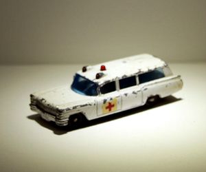 Cadillac ambulance (serie 54) de chez Matchbox (1965) 01