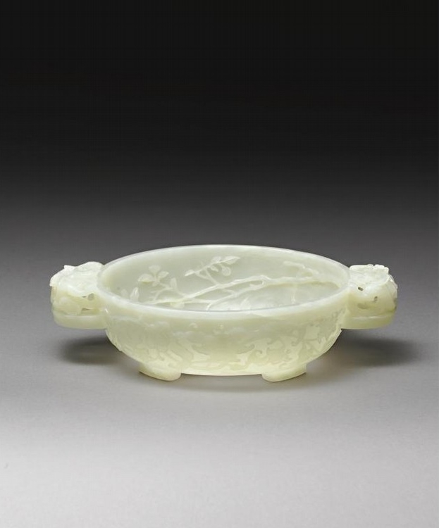 A finely carved white jade 'marriage bowl', mark and period of Qianlong (1736-1795)