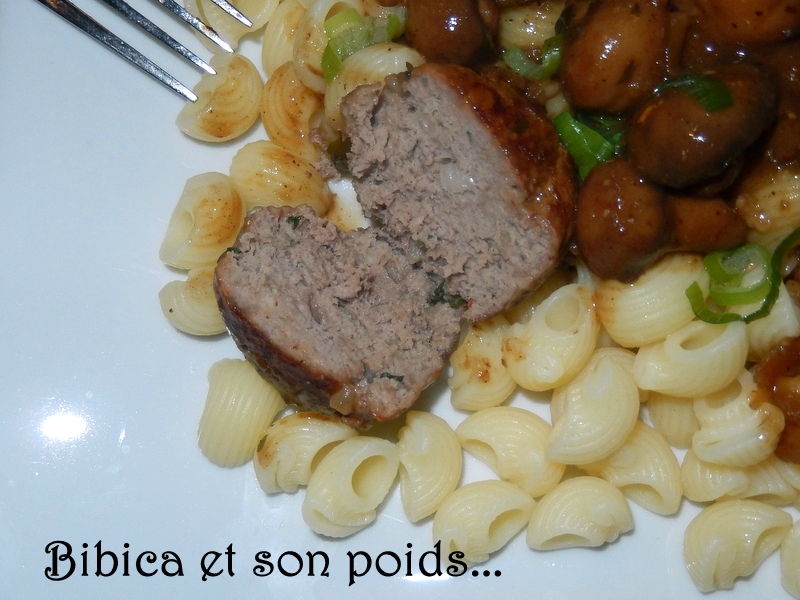 Boulettes de boeuf faciles et rapides et leur sauce champignons coupe