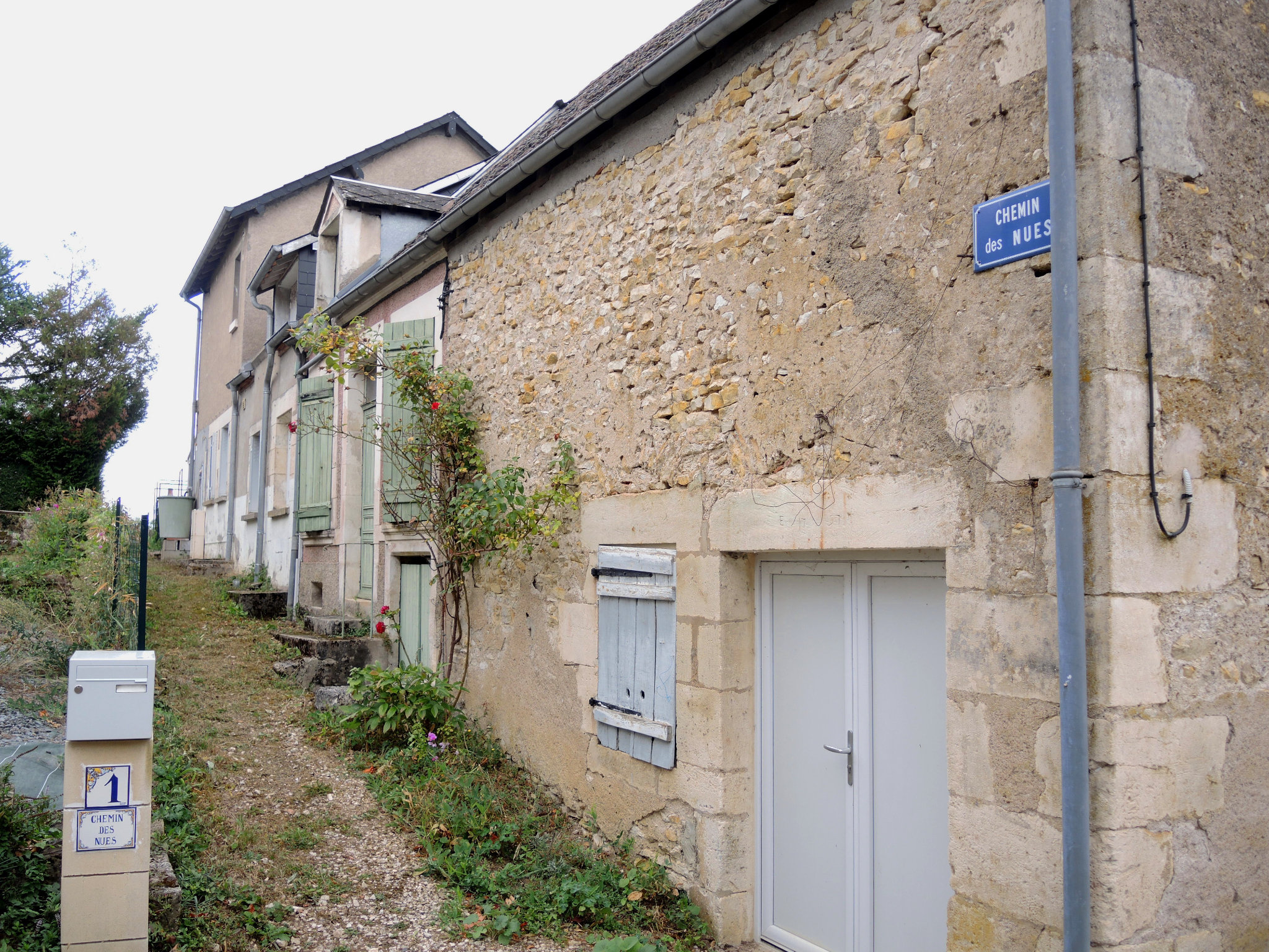 Pouilly-sur-Loire, De Loire en vignes, les Loges, chemin des nues (58)