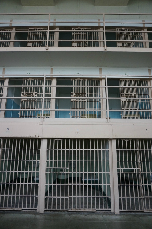 Alcatraz 44
