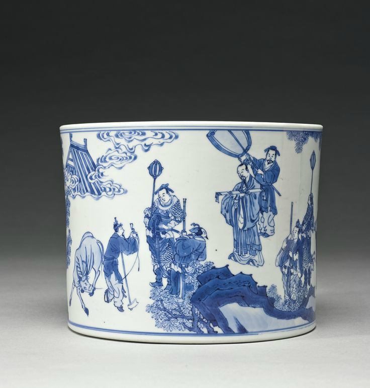 A blue and white brushpot (bitong), Qing dynasty, Kangxi period1