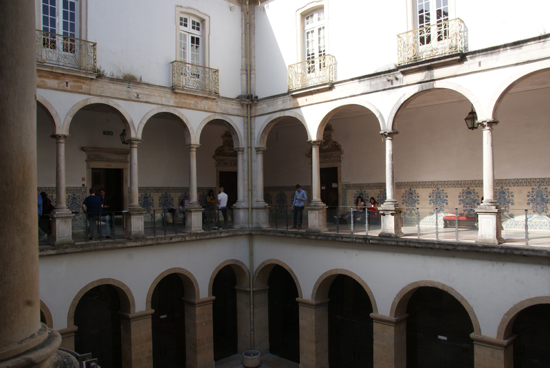DSC00065-P-Coimbra-La tour de l'horloge-La gallerie